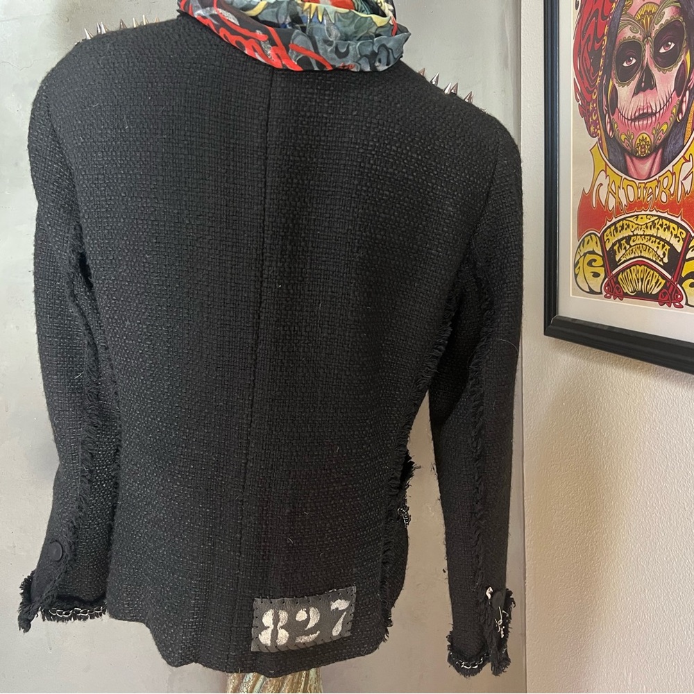 Upcycled Ann Taylor Chunky Boucle’ Jacket w. Chain, Pin & Charm Embellishments - Picture 14 of 16